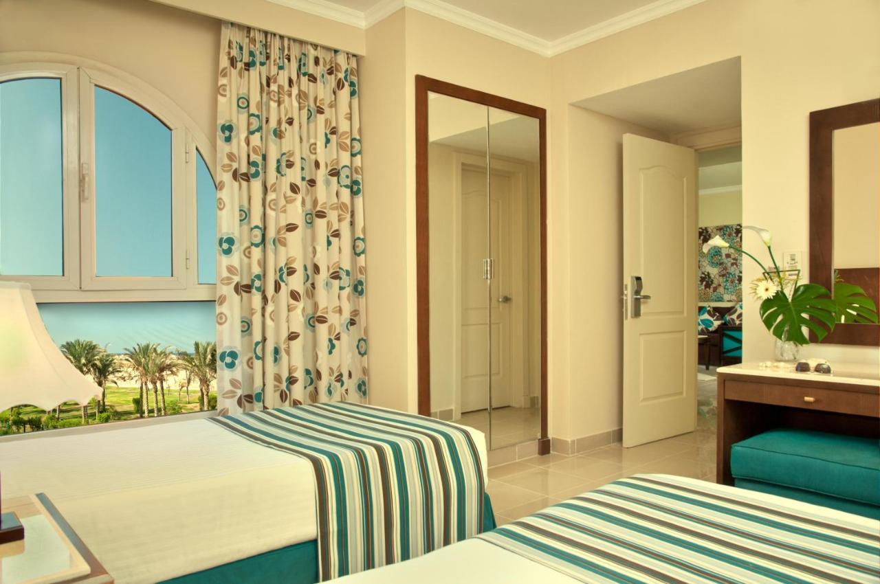 Resort Aurora Bay 4*